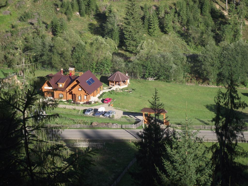 Cabana Piatra Runcului Vatra Moldoviţei 외부 사진