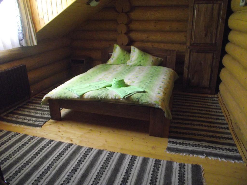 Cabana Piatra Runcului Vatra Moldoviţei 객실 사진